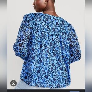 Old Navy Floral Blue Women's Top